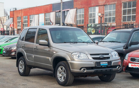 Chevrolet Niva I рестайлинг, 2017 год, 629 000 рублей, 7 фотография