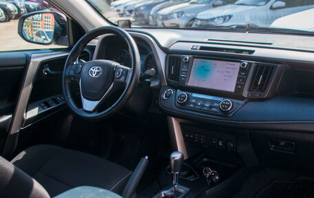 Toyota RAV4, 2018 год, 2 729 000 рублей, 10 фотография