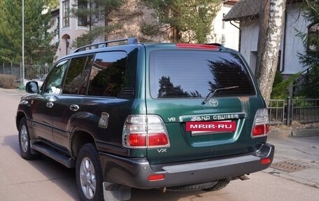 Toyota Land Cruiser 100 рестайлинг 2, 2004 год, 1 850 000 рублей, 2 фотография