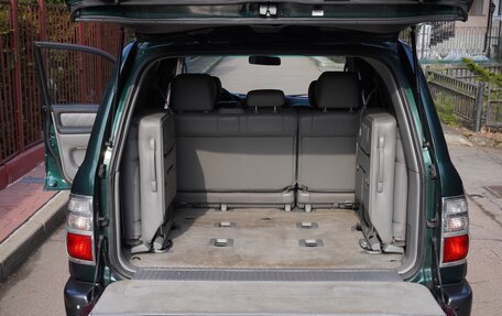 Toyota Land Cruiser 100 рестайлинг 2, 2004 год, 1 850 000 рублей, 20 фотография