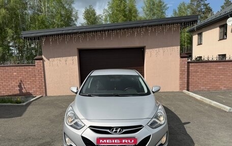 Hyundai i40 I рестайлинг, 2014 год, 1 170 000 рублей, 3 фотография