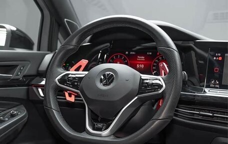 Volkswagen Golf VIII, 2022 год, 2 000 000 рублей, 11 фотография