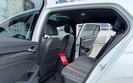 Volkswagen Golf VIII, 2023 год, 2 189 000 рублей, 7 фотография