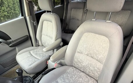 Saturn VUE II, 2004 год, 470 000 рублей, 14 фотография