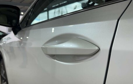 Lexus RX IV рестайлинг, 2015 год, 4 729 000 рублей, 33 фотография