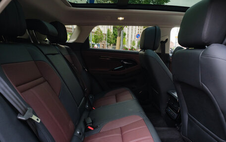 Land Rover Range Rover Evoque II, 2025 год, 5 600 000 рублей, 20 фотография