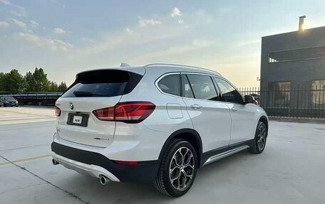 BMW X1, 2022 год, 1 970 000 рублей, 5 фотография