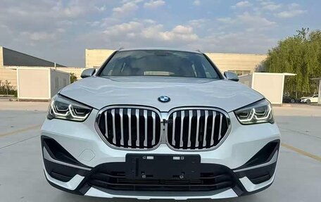 BMW X1, 2022 год, 1 970 000 рублей, 2 фотография