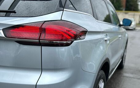 Geely Atlas, 2023 год, 2 220 000 рублей, 10 фотография