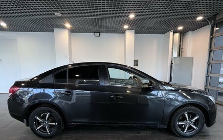 Chevrolet Cruze II, 2011 год, 543 000 рублей, 2 фотография
