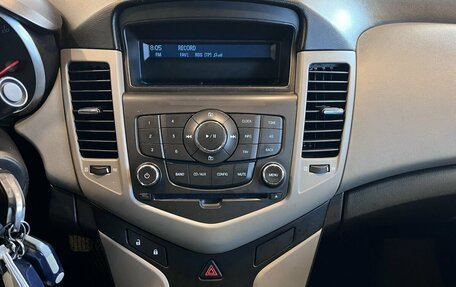 Chevrolet Cruze II, 2011 год, 543 000 рублей, 12 фотография