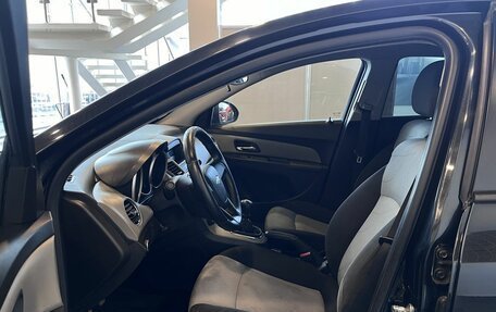 Chevrolet Cruze II, 2011 год, 543 000 рублей, 15 фотография