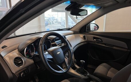 Chevrolet Cruze II, 2011 год, 543 000 рублей, 21 фотография