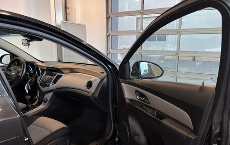 Chevrolet Cruze II, 2011 год, 543 000 рублей, 25 фотография