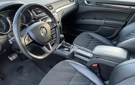 Skoda Superb III рестайлинг, 2014 год, 1 450 000 рублей, 16 фотография