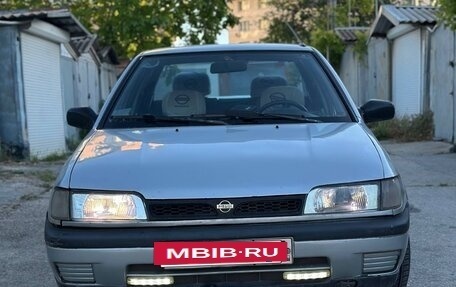 Nissan Sunny N14, 1994 год, 320 000 рублей, 3 фотография