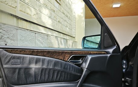 Mercedes-Benz E-Класс, 1998 год, 410 000 рублей, 12 фотография