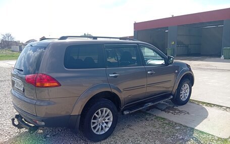 Mitsubishi Pajero Sport II рестайлинг, 2011 год, 1 800 000 рублей, 7 фотография