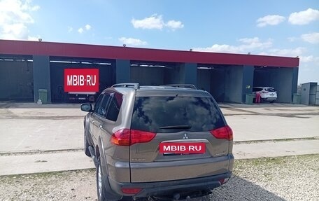 Mitsubishi Pajero Sport II рестайлинг, 2011 год, 1 800 000 рублей, 5 фотография