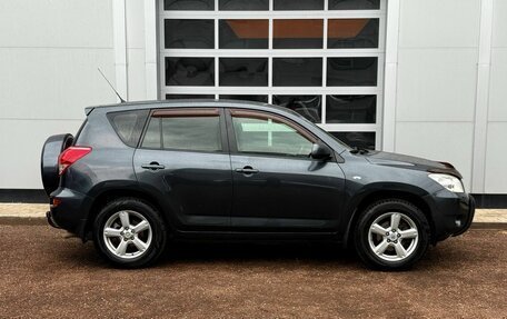 Toyota RAV4, 2006 год, 1 020 000 рублей, 6 фотография