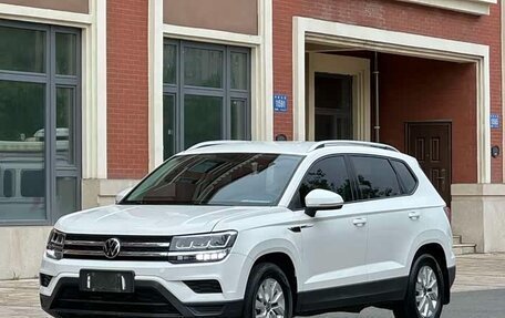Volkswagen Tharu, 2022 год, 1 560 000 рублей, 1 фотография