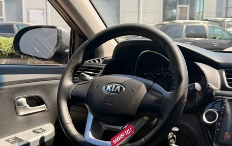 KIA Rio III рестайлинг, 2013 год, 850 000 рублей, 13 фотография