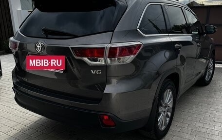 Toyota Highlander III, 2014 год, 3 180 000 рублей, 9 фотография