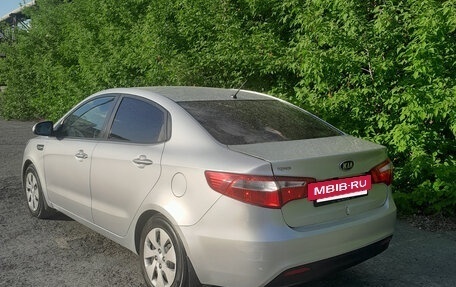 KIA Rio III рестайлинг, 2012 год, 780 000 рублей, 3 фотография