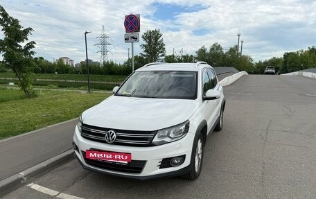 Volkswagen Tiguan I, 2012 год, 2 100 000 рублей, 2 фотография