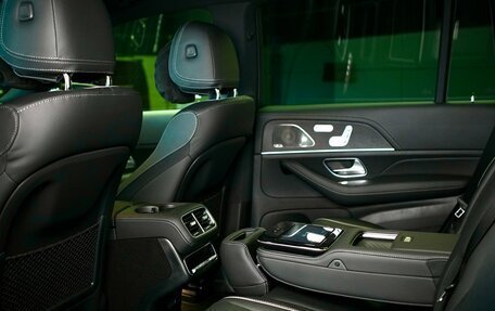 Mercedes-Benz GLS, 2026 год, 18 375 000 рублей, 12 фотография