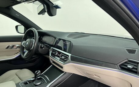 BMW 3 серия, 2020 год, 3 750 000 рублей, 15 фотография