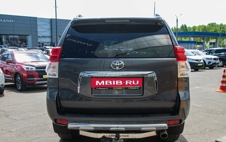 Toyota Land Cruiser Prado 150 рестайлинг 2, 2012 год, 2 995 000 рублей, 9 фотография