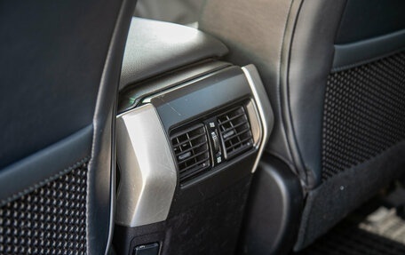Toyota Land Cruiser Prado 150 рестайлинг 2, 2012 год, 2 995 000 рублей, 15 фотография