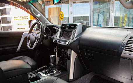Toyota Land Cruiser Prado 150 рестайлинг 2, 2012 год, 2 995 000 рублей, 23 фотография