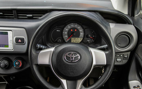 Toyota Vitz, 2014 год, 738 000 рублей, 16 фотография