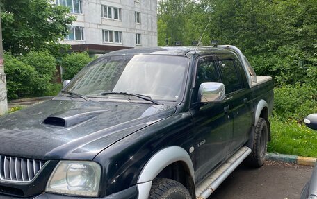 Mitsubishi L200 III рестайлинг, 2005 год, 505 000 рублей, 3 фотография