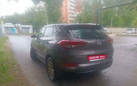 Hyundai Tucson III, 2017 год, 1 950 000 рублей, 6 фотография