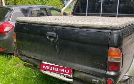 Mitsubishi L200 III рестайлинг, 2005 год, 505 000 рублей, 5 фотография