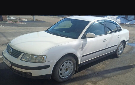 Volkswagen Passat B5+ рестайлинг, 1996 год, 210 000 рублей, 4 фотография