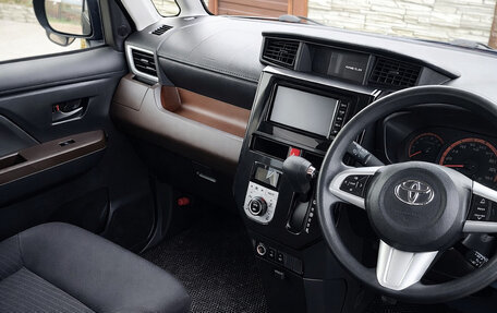 Toyota Roomy I, 2017 год, 910 000 рублей, 4 фотография