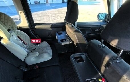Toyota Roomy I, 2017 год, 910 000 рублей, 11 фотография
