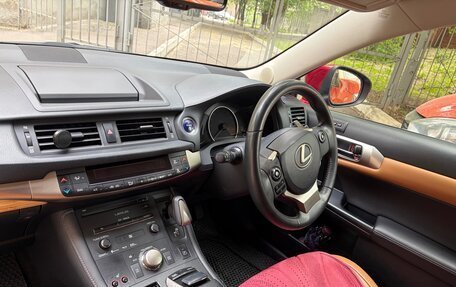 Lexus CT I рестайлинг, 2014 год, 1 650 000 рублей, 4 фотография