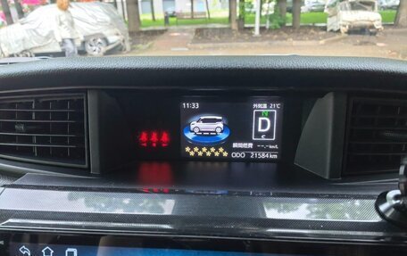 Toyota Roomy I, 2023 год, 1 450 000 рублей, 14 фотография