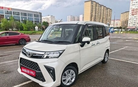 Toyota Roomy I, 2023 год, 1 450 000 рублей, 3 фотография