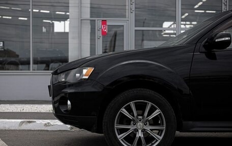 Mitsubishi Outlander III рестайлинг 3, 2011 год, 1 150 000 рублей, 9 фотография