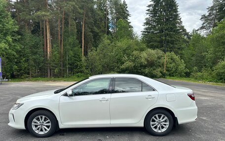 Toyota Camry, 2015 год, 1 780 000 рублей, 3 фотография