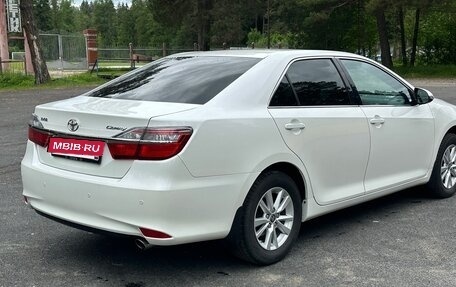 Toyota Camry, 2015 год, 1 780 000 рублей, 5 фотография