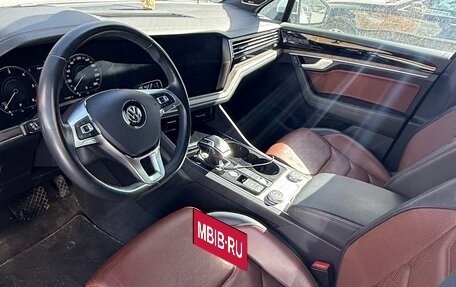 Volkswagen Touareg III, 2019 год, 5 800 000 рублей, 7 фотография