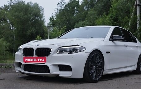 BMW 5 серия, 2015 год, 2 250 000 рублей, 6 фотография