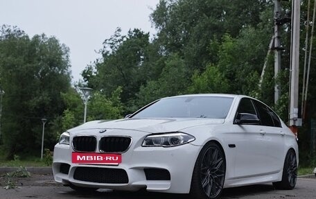 BMW 5 серия, 2015 год, 2 250 000 рублей, 7 фотография